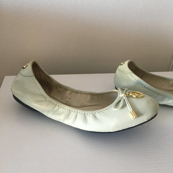 * Size 5 EUC seafoam blue leather ballet flats - Picture 8 of 12